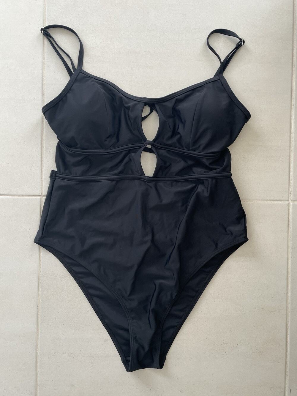 Cupshe Swim One Piece Swimsuit Cut Out Beach Summer Pool